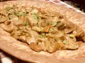 Un saporito spezzatino di funghi, un classico da provare se ti chiedi cosa mangiare ad Arezzo.